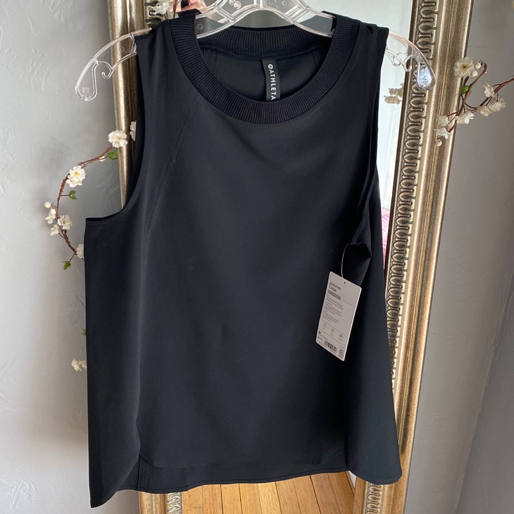 NWT Athleta Zephyr black tank